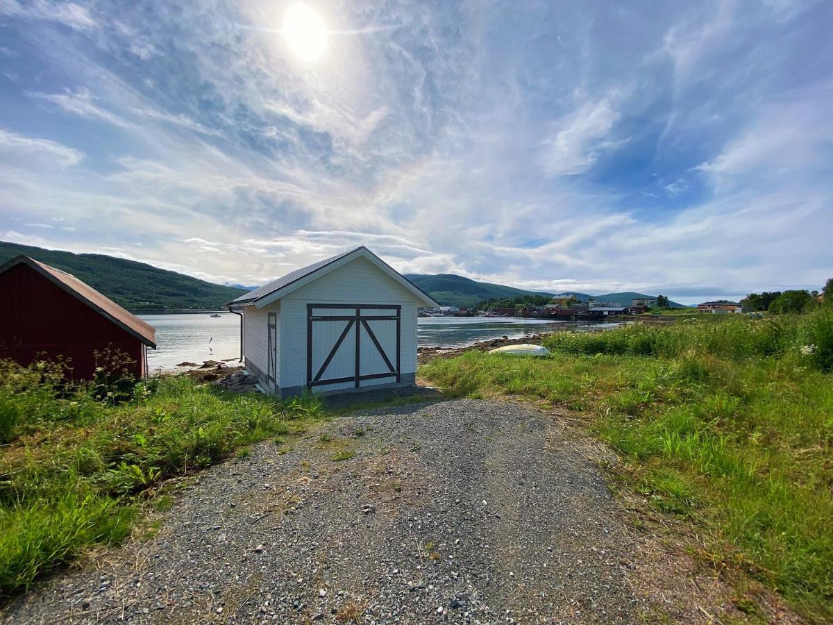 Visit Leif At Senja Apartamento Gibostad Exterior foto