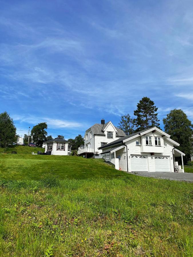 Visit Leif At Senja Apartamento Gibostad Exterior foto